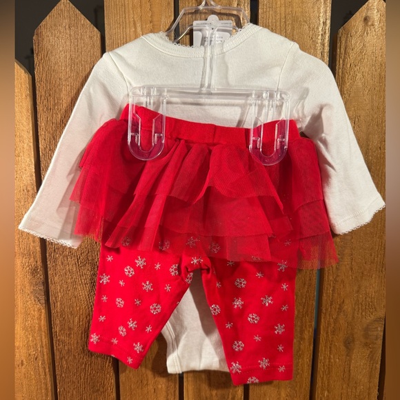 NWT Carter’s just one you Christmas Outfit Sz 3 Mo - Picture 2 of 3